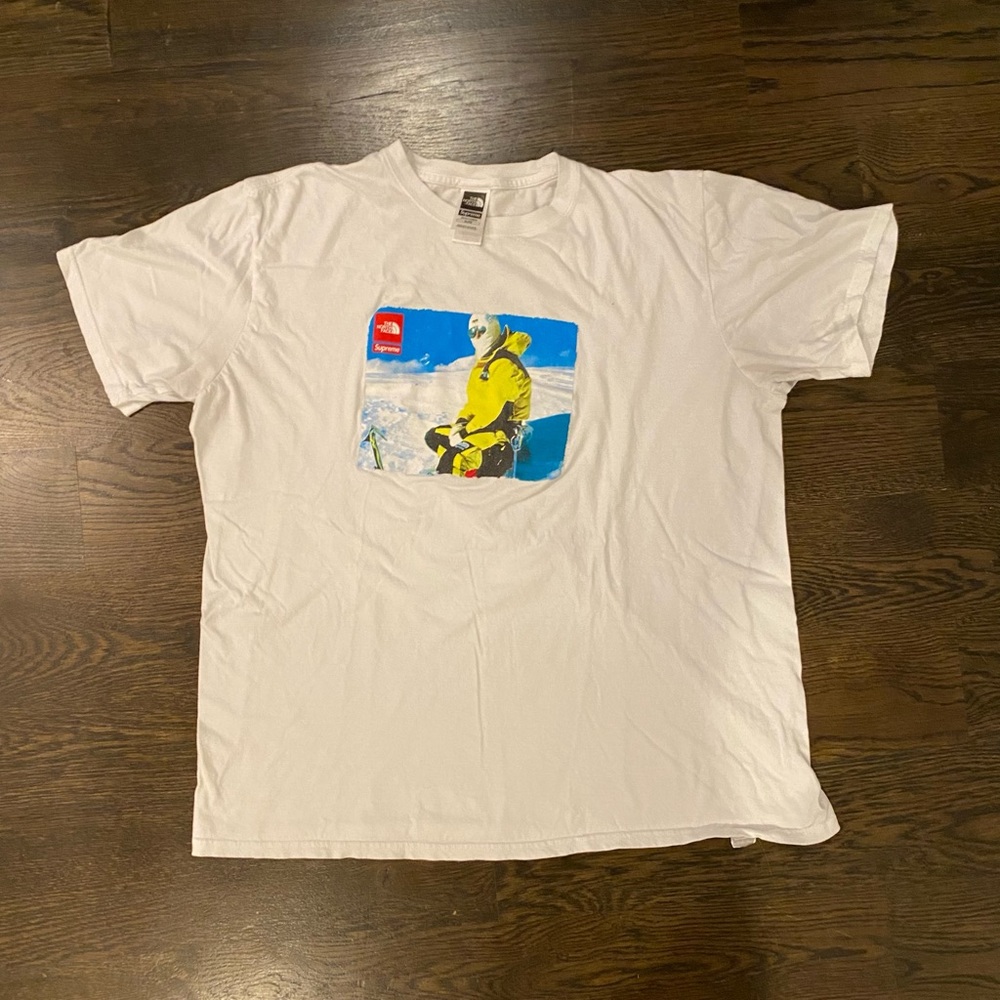 COPY - Supreme x The North Face Tee